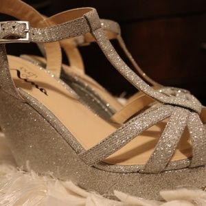 Touch of Nina Silver Sparkle Wedges